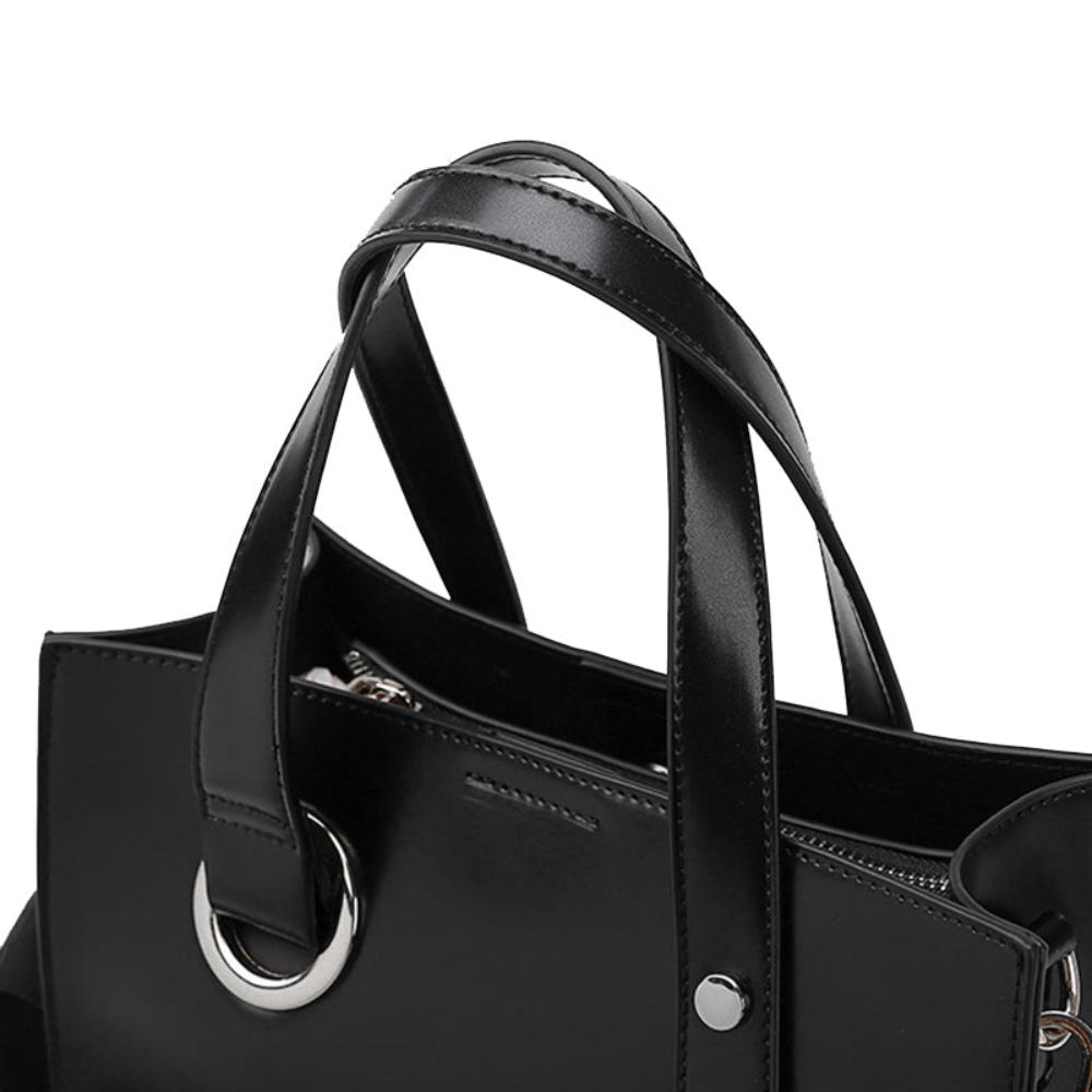 Lydia | Elegancka minimalistka